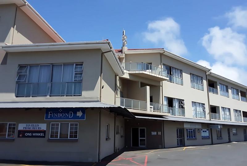 2 Bedroom Property for Sale in Heiderand Western Cape